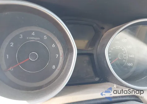 2012 Hyundai Elantra Gls (Ulsan Plant) z USA, uszkodzony, nr VIN KMHDH4AE2CU336043